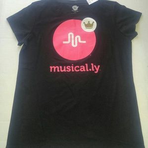 NWT Musical.ly Juniors T-Shirt Size XL 14/16